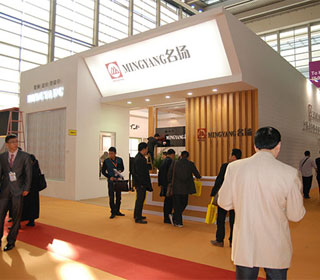 金鳳凰窗簾品種多樣，是不錯的選擇！